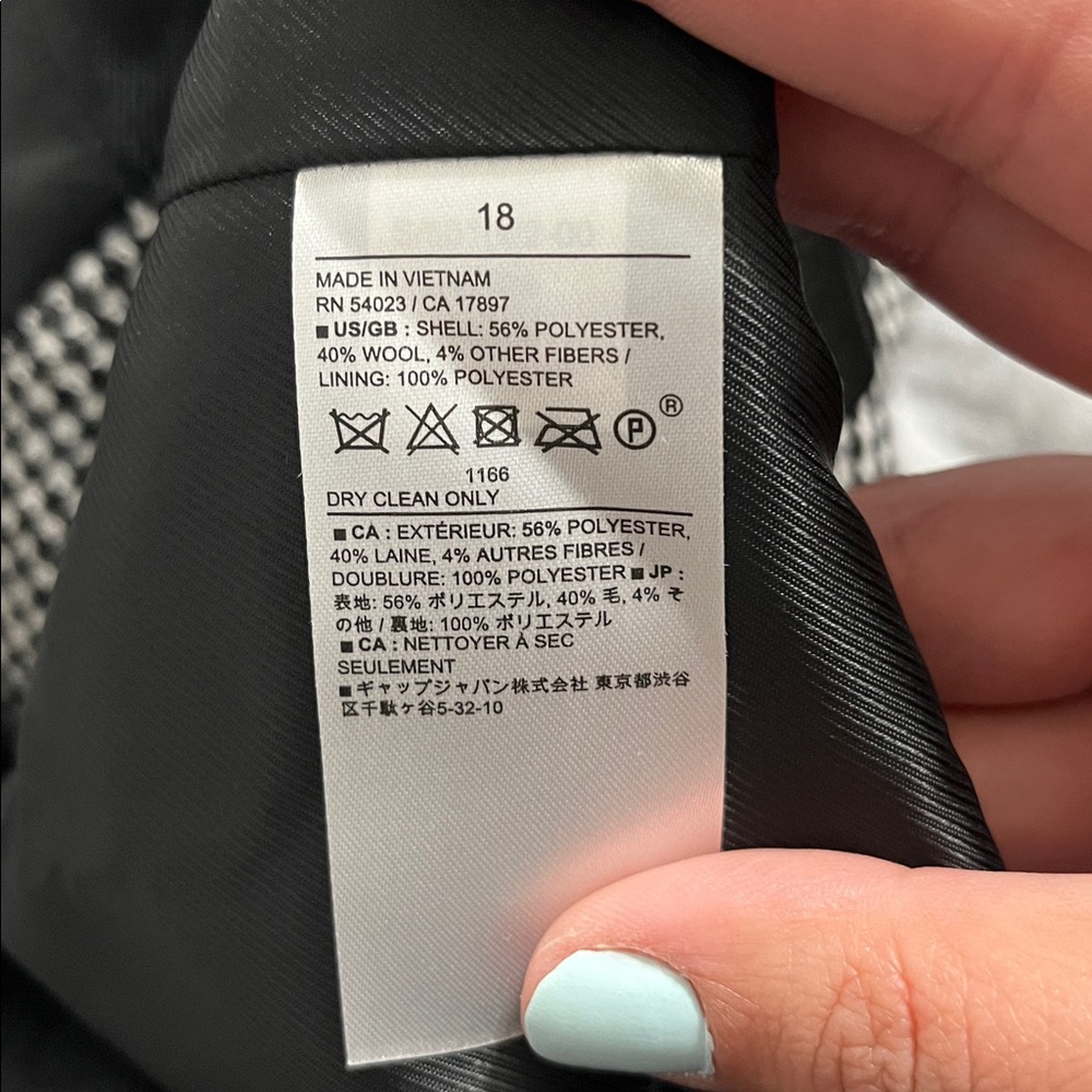 Banana Republic Women’s Wool-Blend Vest - Picture 12 of 12